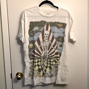 AMERICAN EAGLE 🦅 OVERSIZED GRAPHIC 💀 T-SHIRT